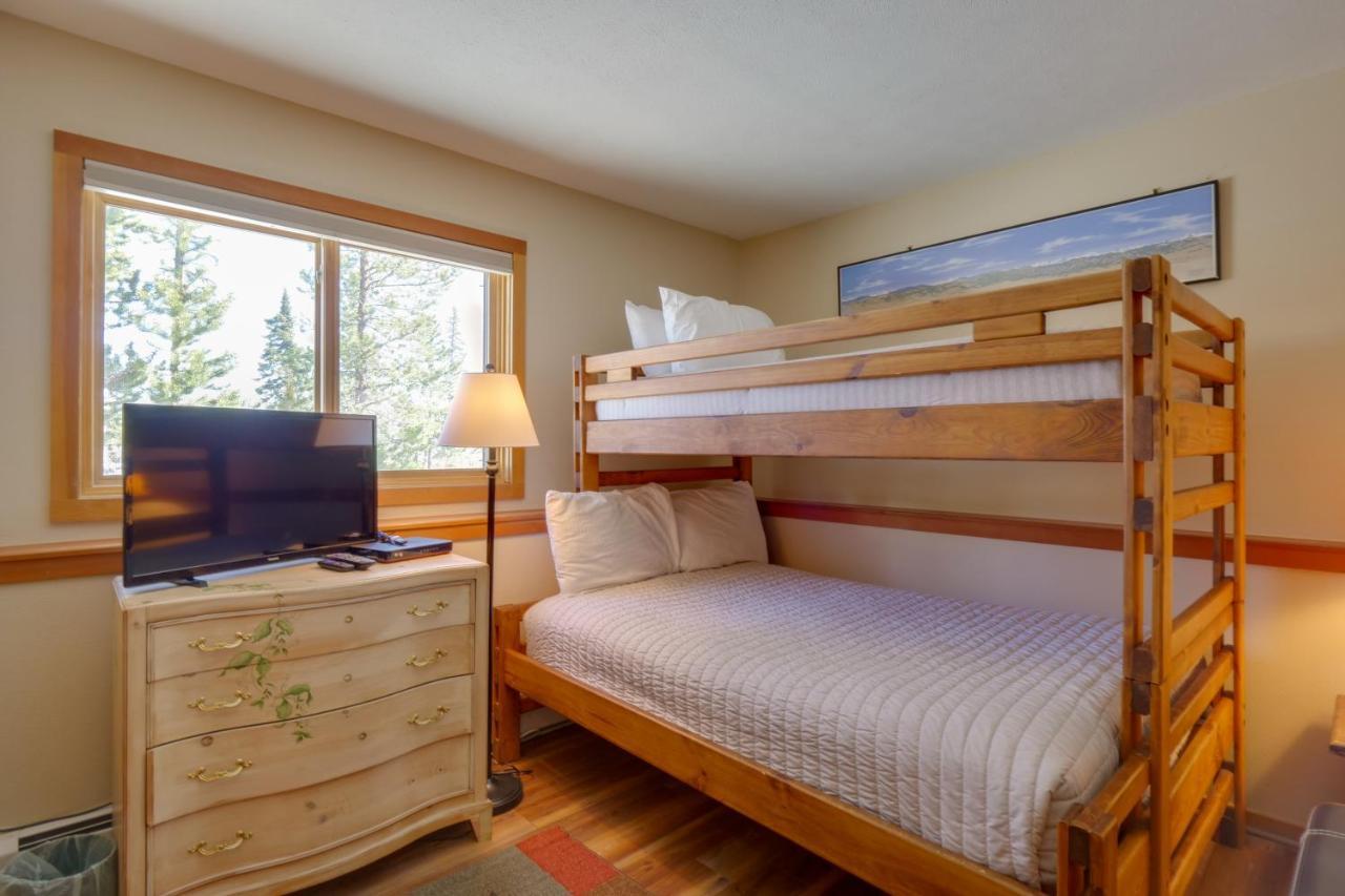 Silverthorne Condo Patio, Mtn Views, Pool Access! Luaran gambar
