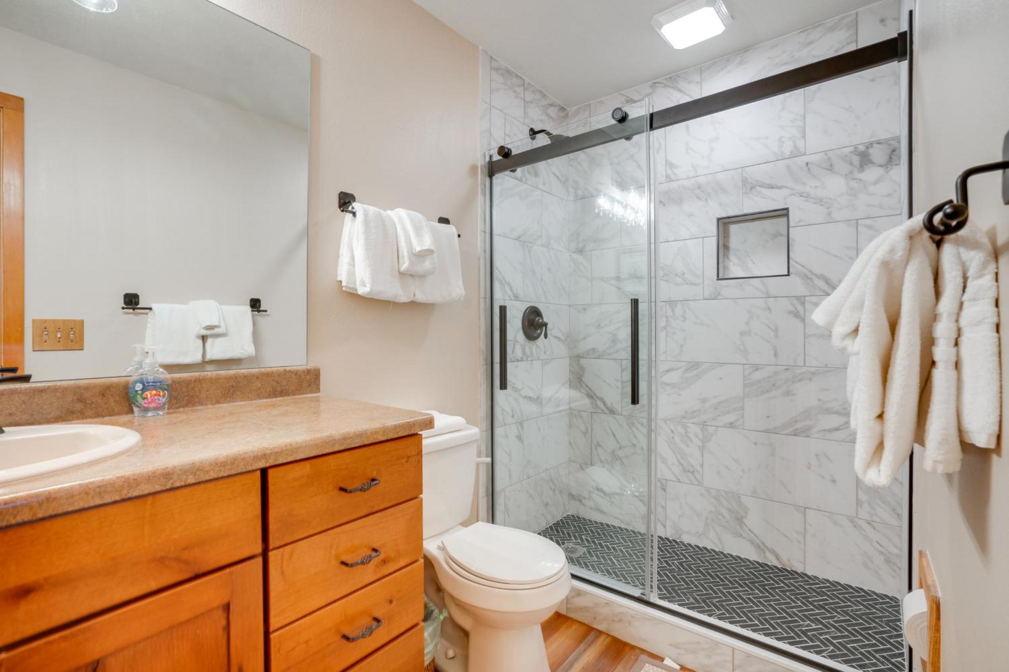 Silverthorne Condo Patio, Mtn Views, Pool Access! Luaran gambar